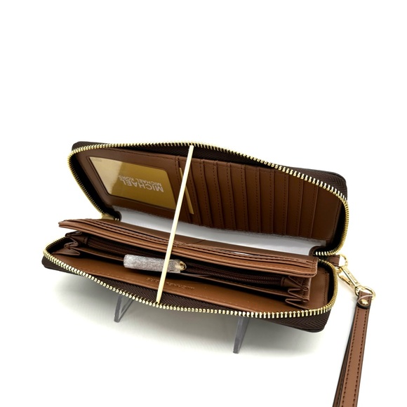 Michael Kors Large Continental Wallet Wristlet Brown Multi - Picture 7 of 9
